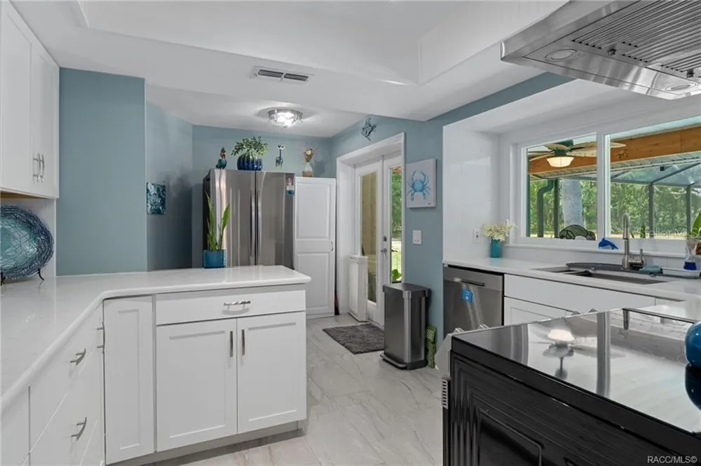 807 W NATIONAL STREET Hernando, FL 34442
