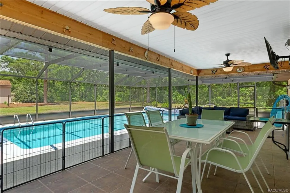 807 W NATIONAL STREET Hernando, FL 34442