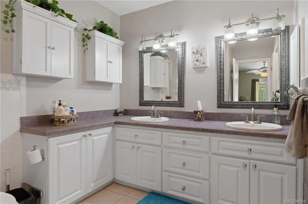 807 W NATIONAL STREET Hernando, FL 34442