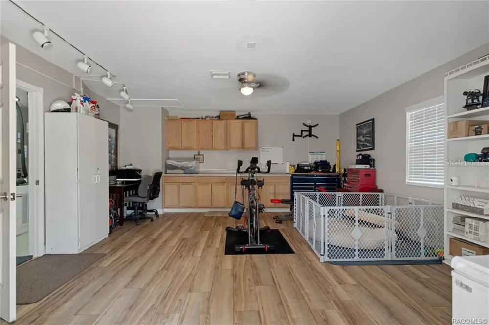 807 W NATIONAL STREET Hernando, FL 34442
