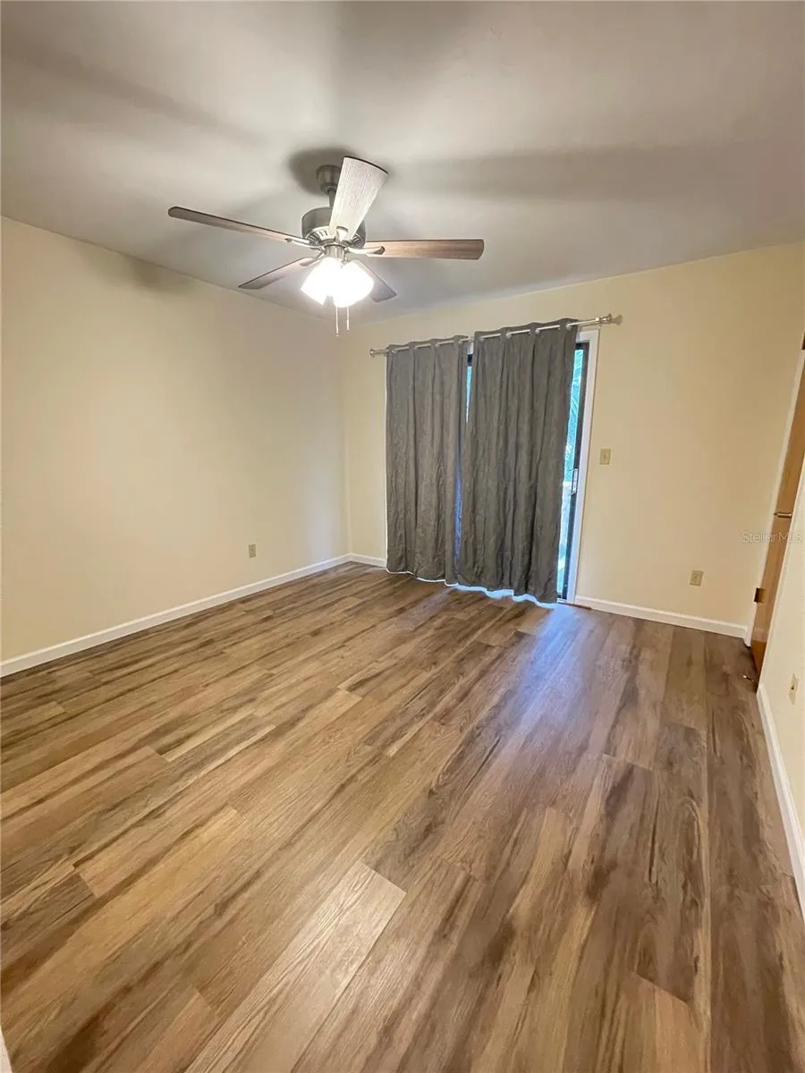 914 SW 59TH TERRACE #A Gainesville, FL 32607