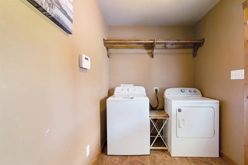 285 5th Street NE Bogata, TX 75417