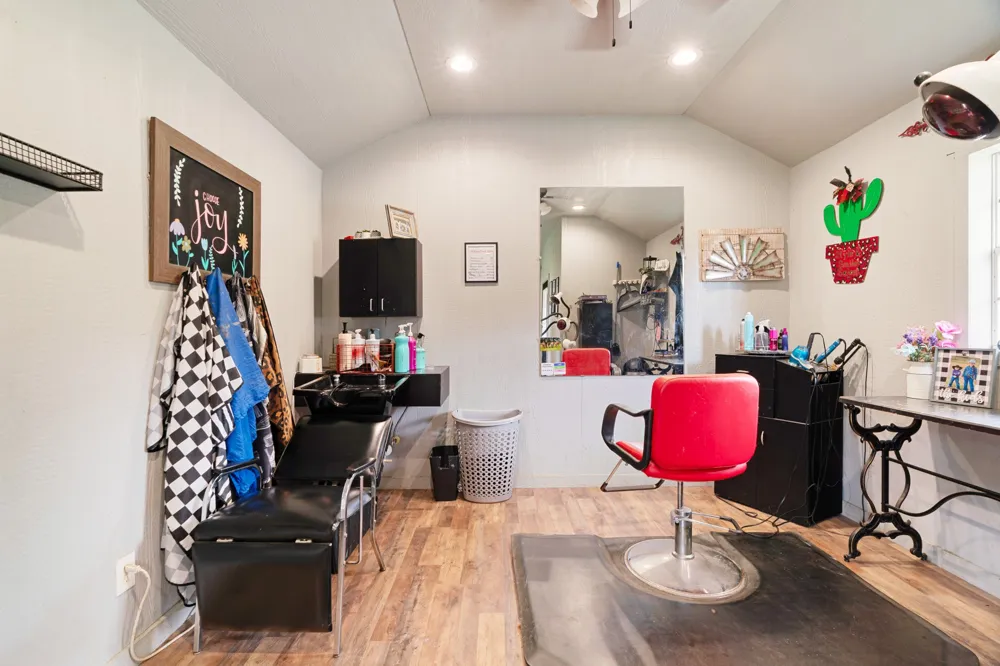 285 5th Street NE Bogata, TX 75417