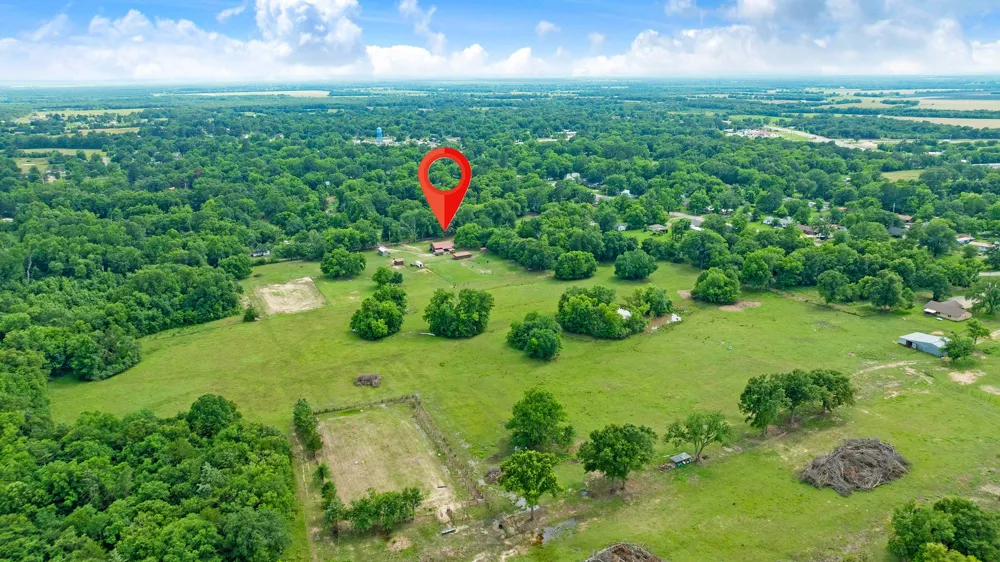 285 5th Street NE Bogata, TX 75417