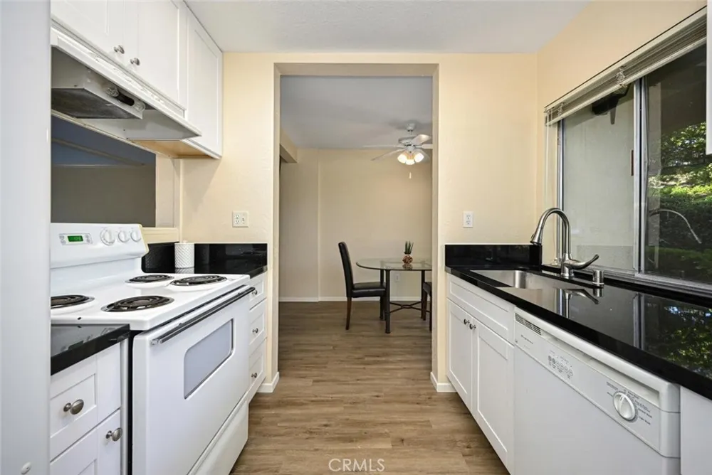 23732 Hillhurst Laguna Niguel, CA 92677