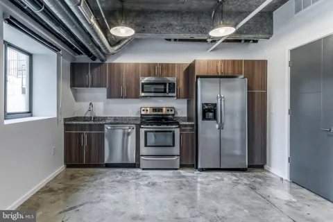 4800 BROWN STREET #UNIT 105