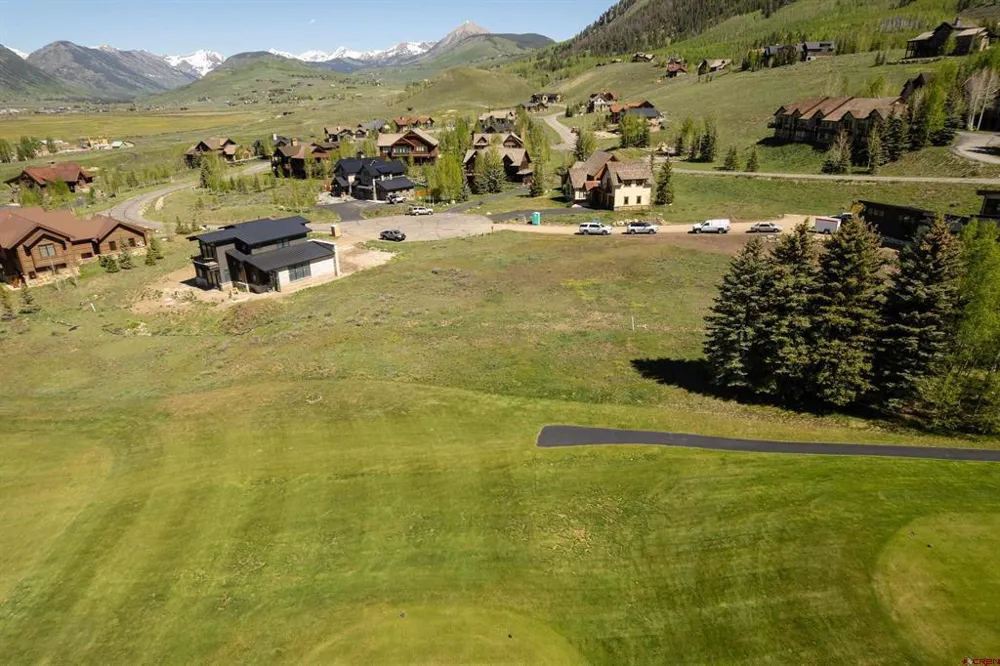 215 Trent Jones Way Crested Butte, CO 81224