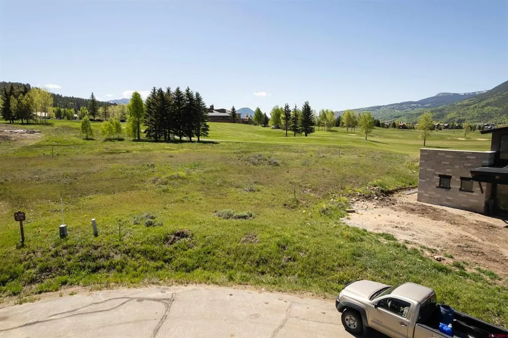 215 Trent Jones Way Crested Butte, CO 81224