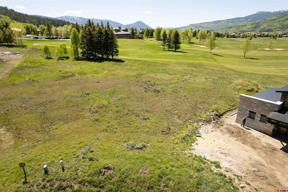 215 Trent Jones Way Crested Butte, CO 81224