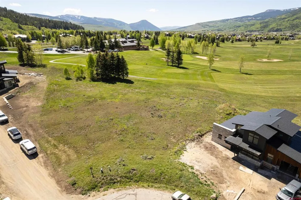 215 Trent Jones Way Crested Butte, CO 81224