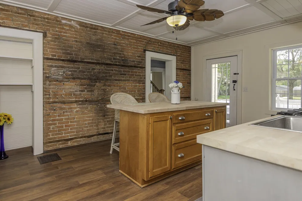514 Kalamazoo Street Paw Paw Village, MI 49079
