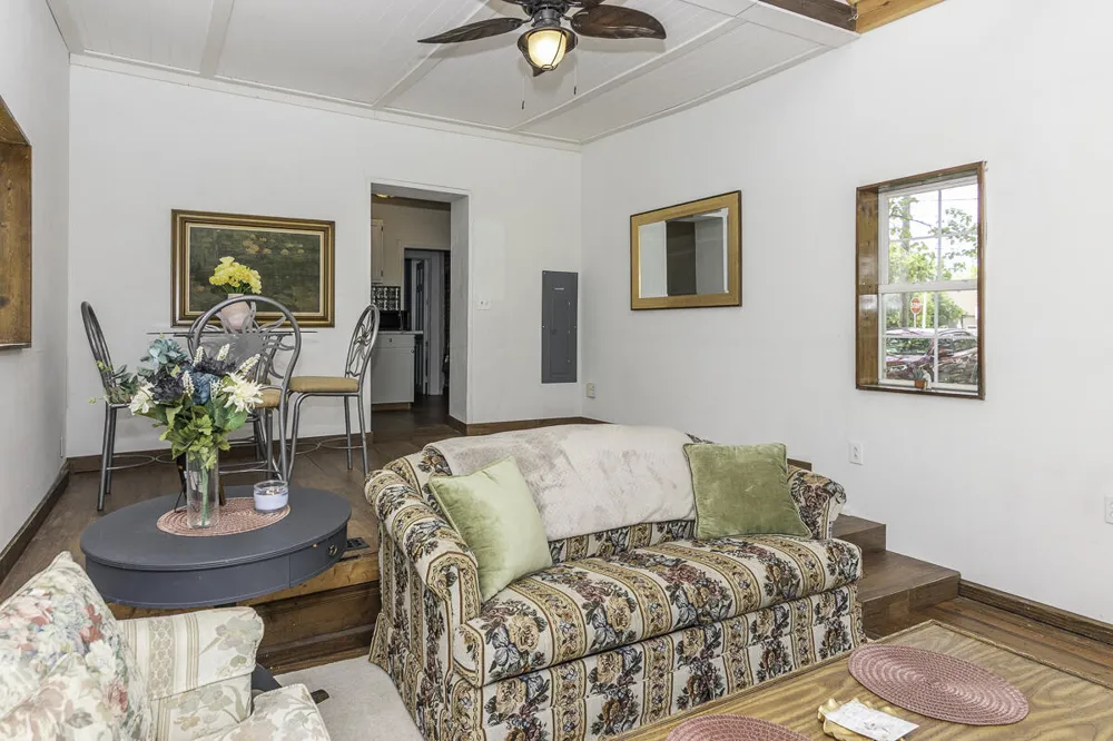 514 Kalamazoo Street Paw Paw Village, MI 49079