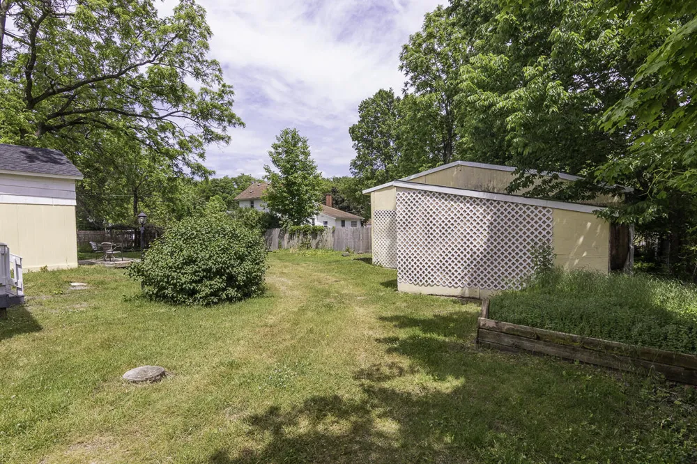 514 Kalamazoo Street Paw Paw Village, MI 49079