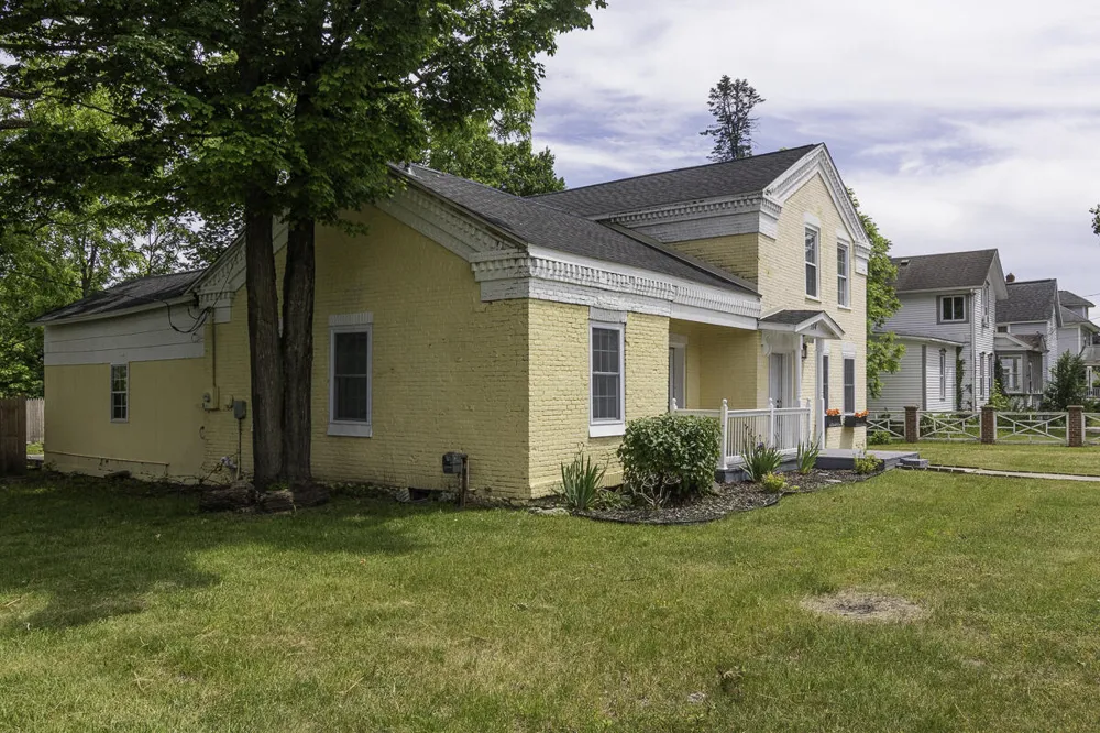 514 Kalamazoo Street Paw Paw Village, MI 49079