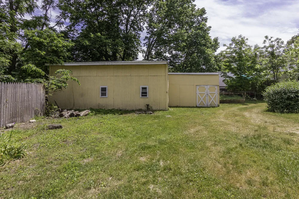 514 Kalamazoo Street Paw Paw Village, MI 49079