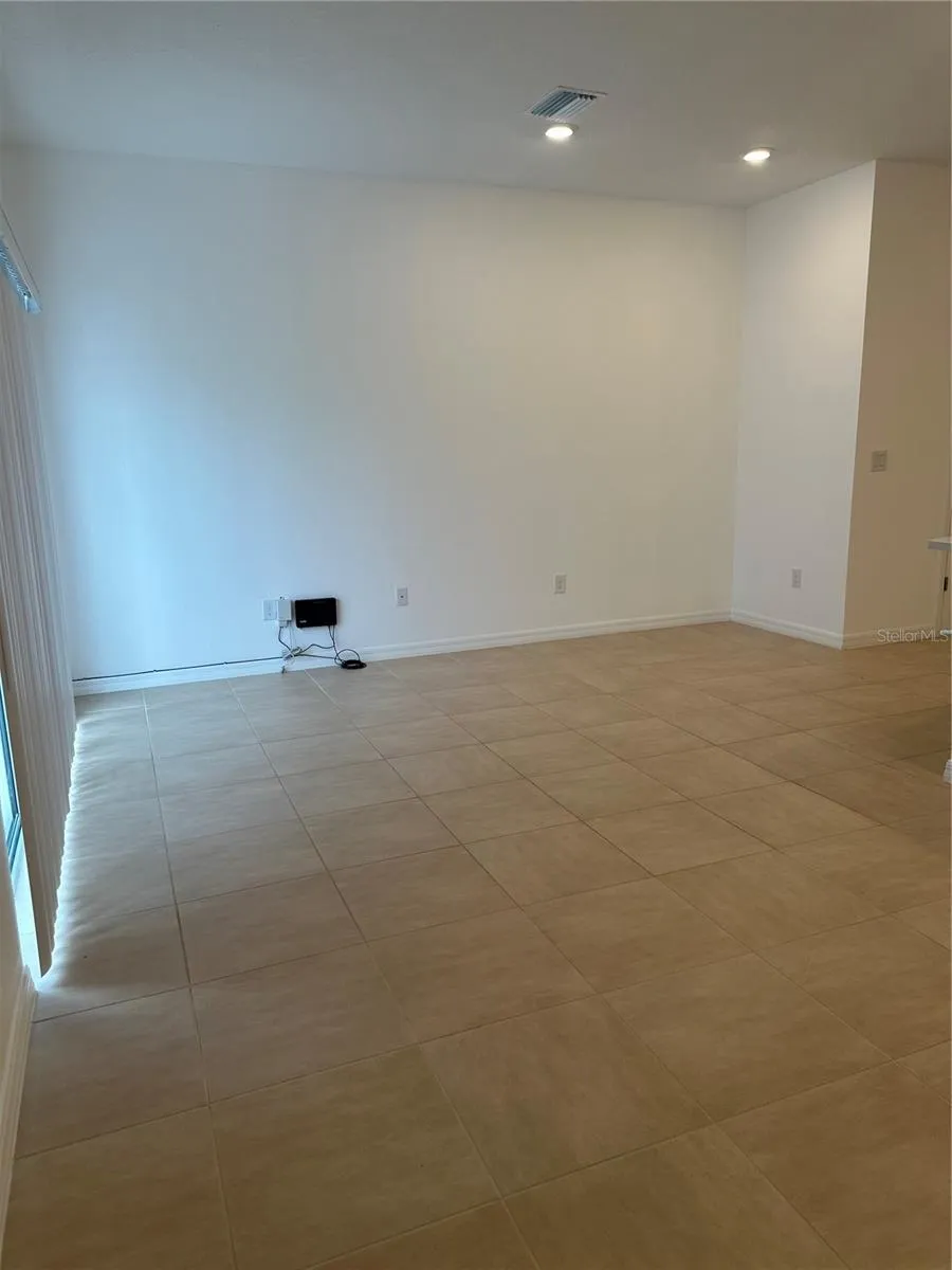 2358 PARAVANE WAY Wesley Chapel, FL 33543