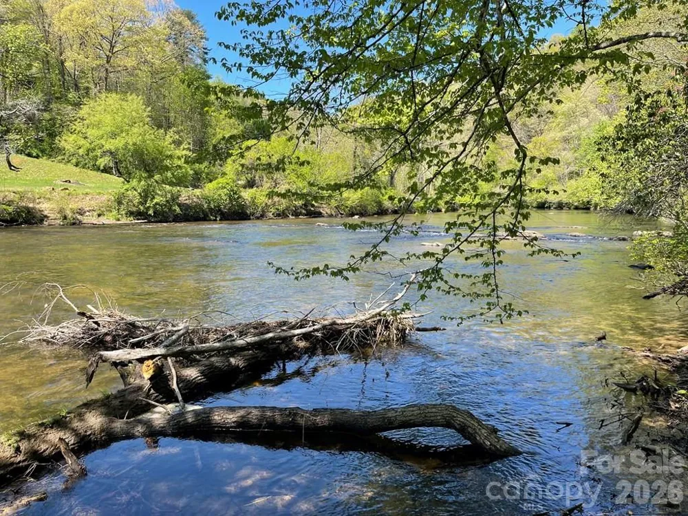 346 River Club Drive Cullowhee, NC 28723