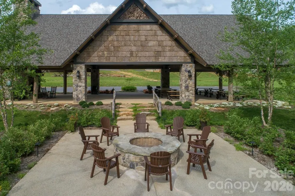 346 River Club Drive Cullowhee, NC 28723