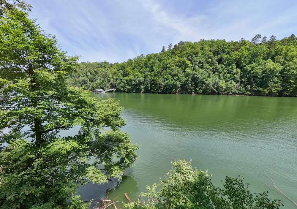 Waters Edge Bryson City, NC 28713