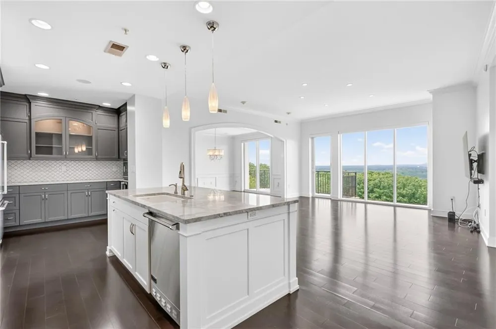 2950 Mount Wilkinson Parkway SE #802