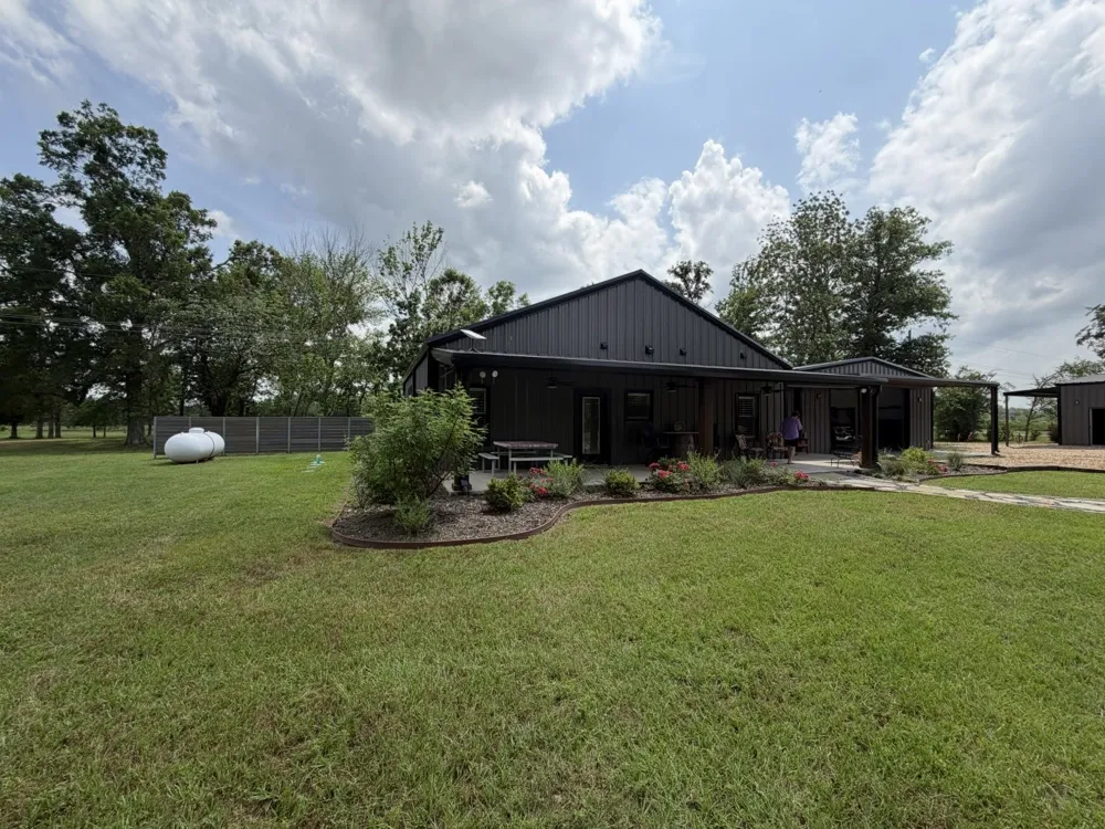 276 Fm 71 Mt Pleasant, TX 75455