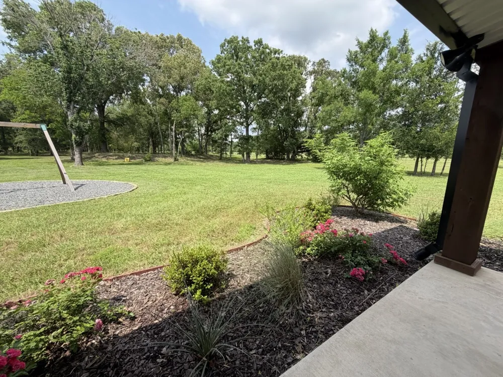 276 Fm 71 Mt Pleasant, TX 75455