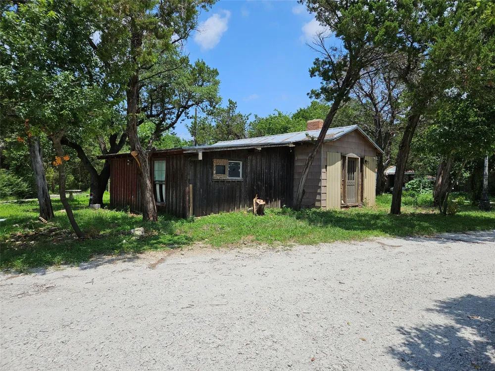 103 Canyon Drive Whitney, TX 76692