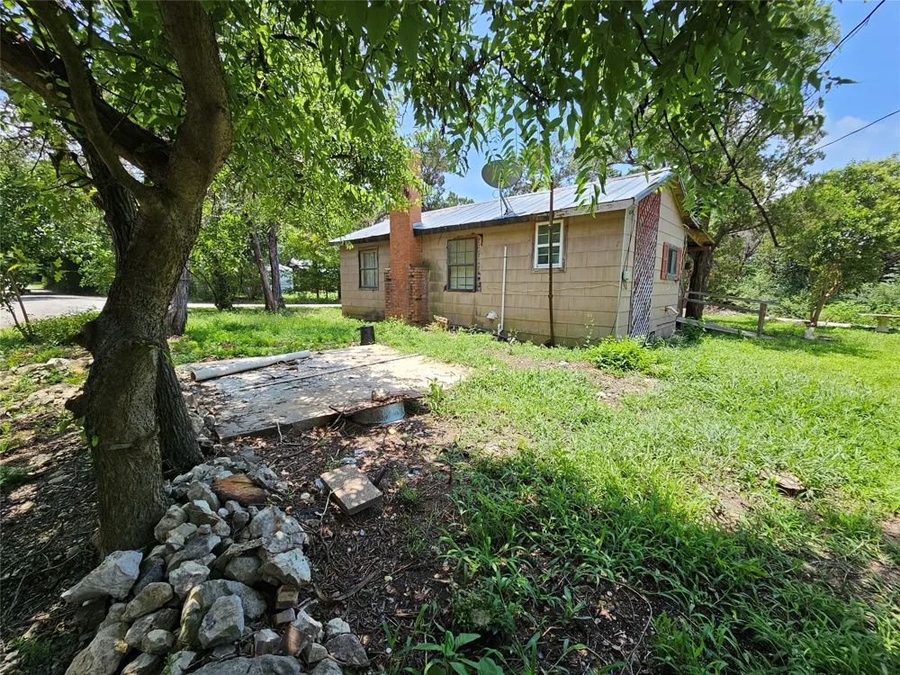 103 Canyon Drive Whitney, TX 76692
