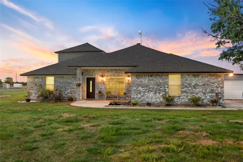 5330 Leroy Parkway