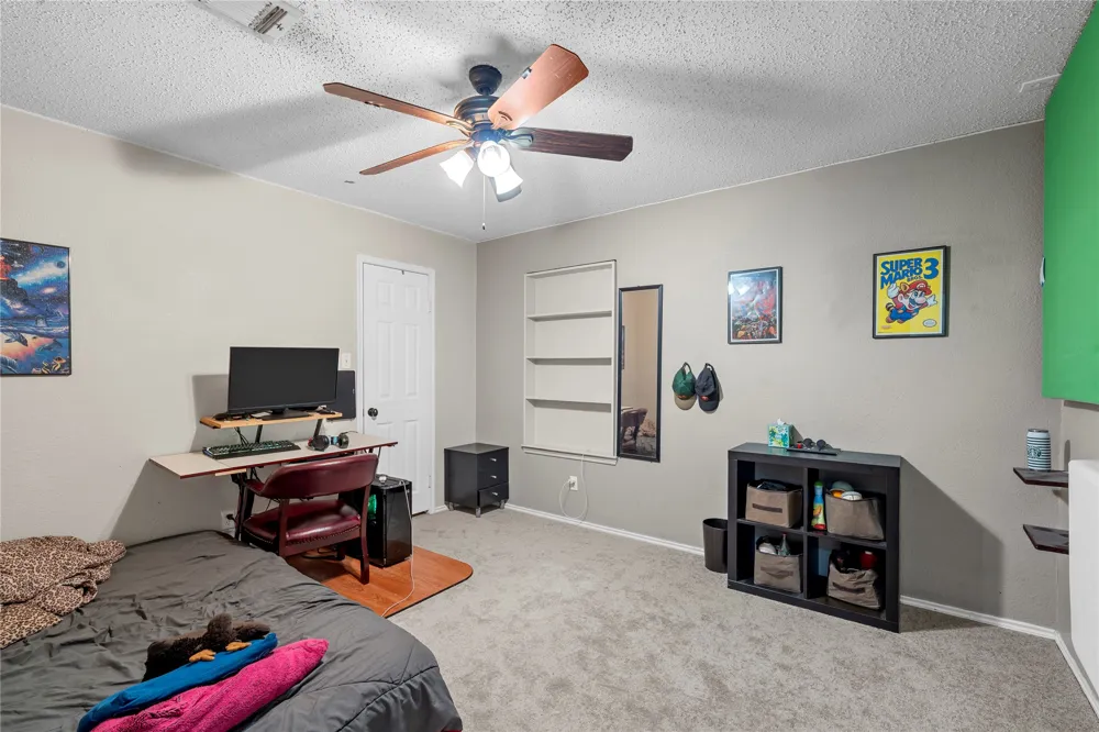 5330 Leroy Parkway West, TX 76691
