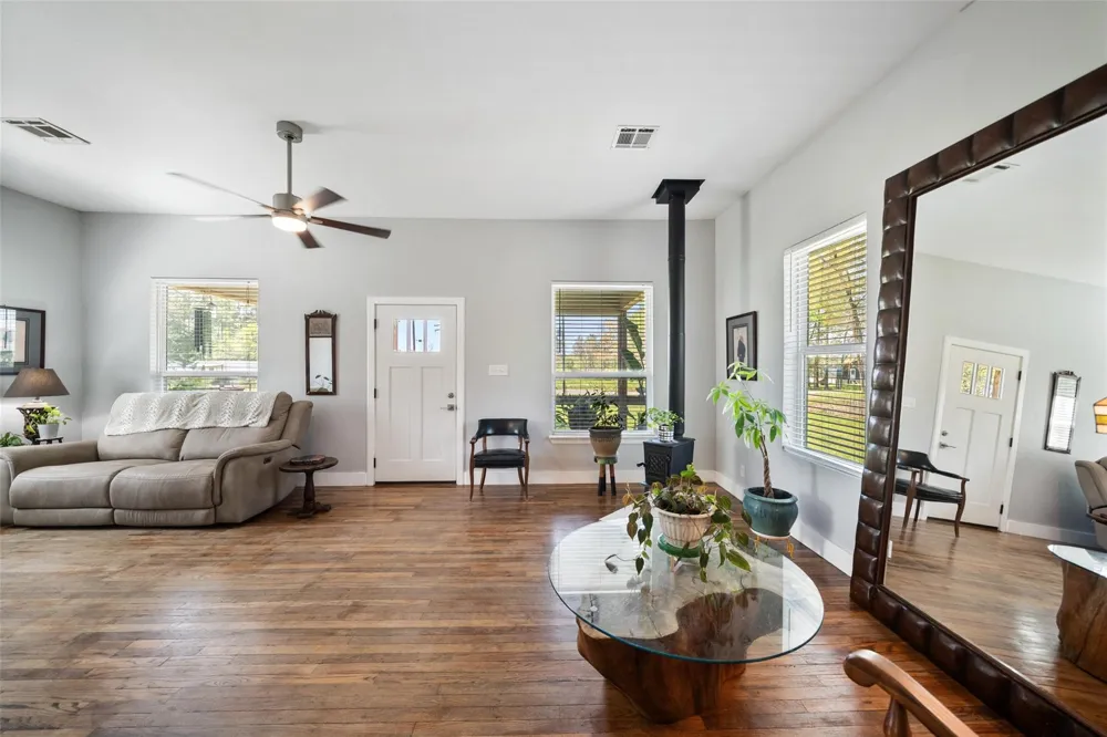 275 Pashun Ln Lane New Waverly, TX 77358