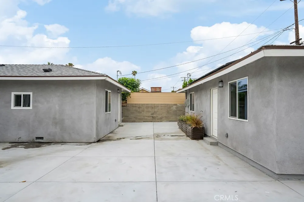 11583 Embree El Monte, CA 91732
