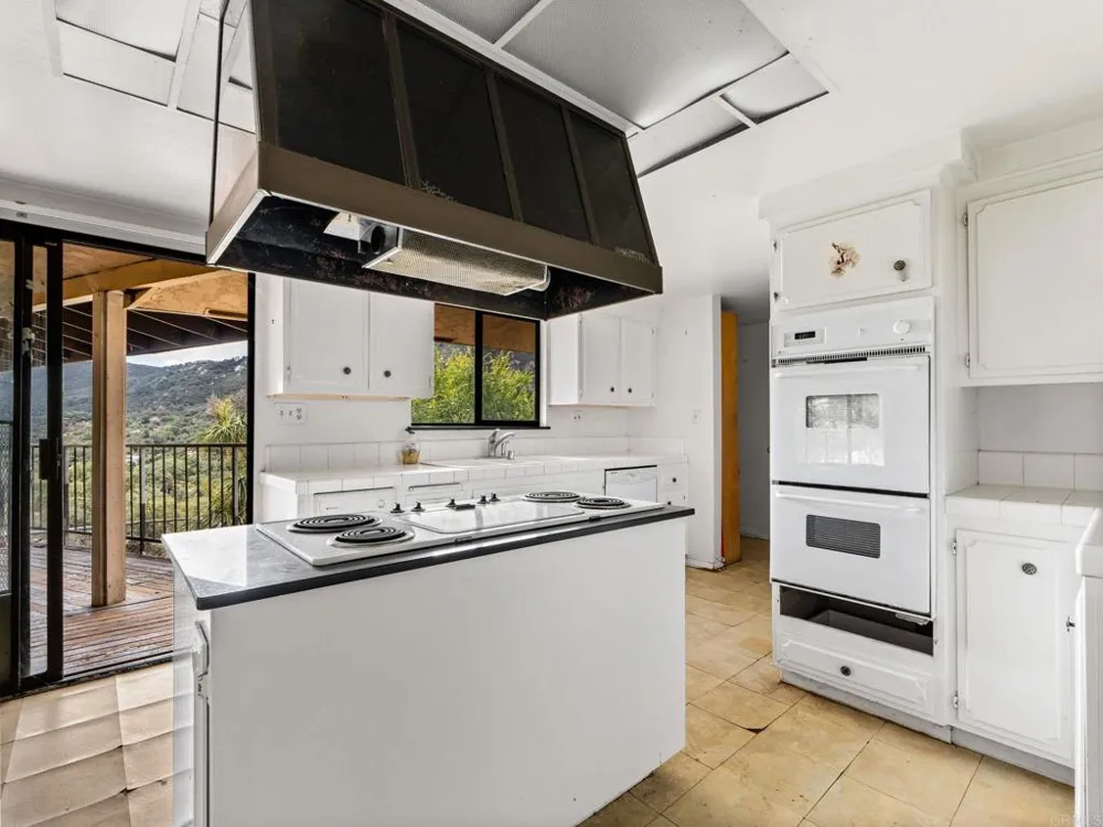 17566 LYONS VALLEY ROAD Jamul, CA 91935