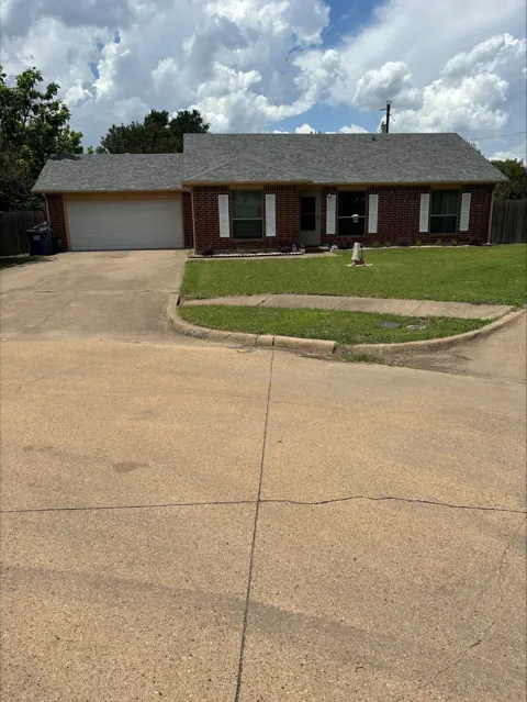 123 Brisbane Court