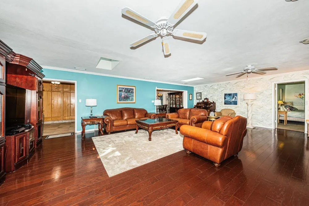 1704 CYPRESS AVENUE Belleair, FL 33756