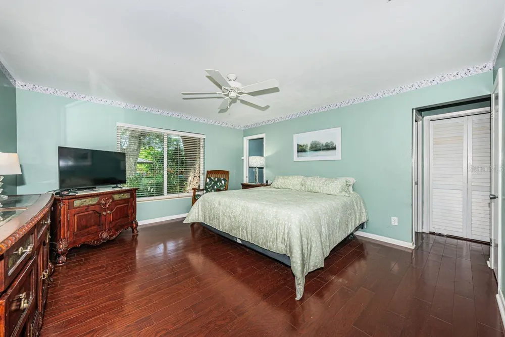 1704 CYPRESS AVENUE Belleair, FL 33756
