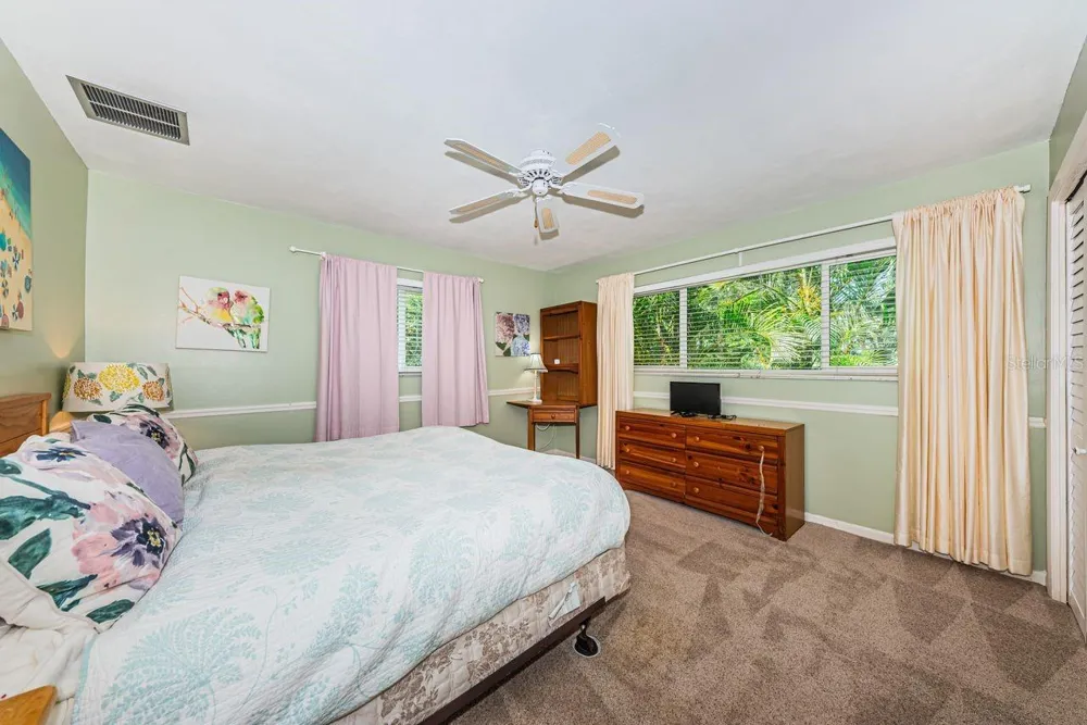 1704 CYPRESS AVENUE Belleair, FL 33756