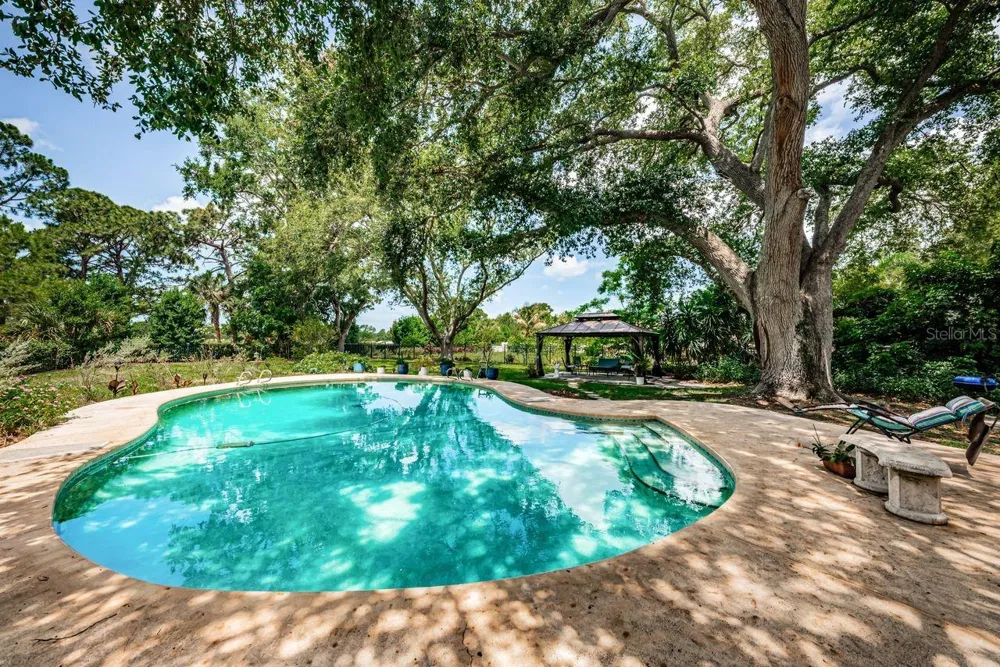 1704 CYPRESS AVENUE Belleair, FL 33756