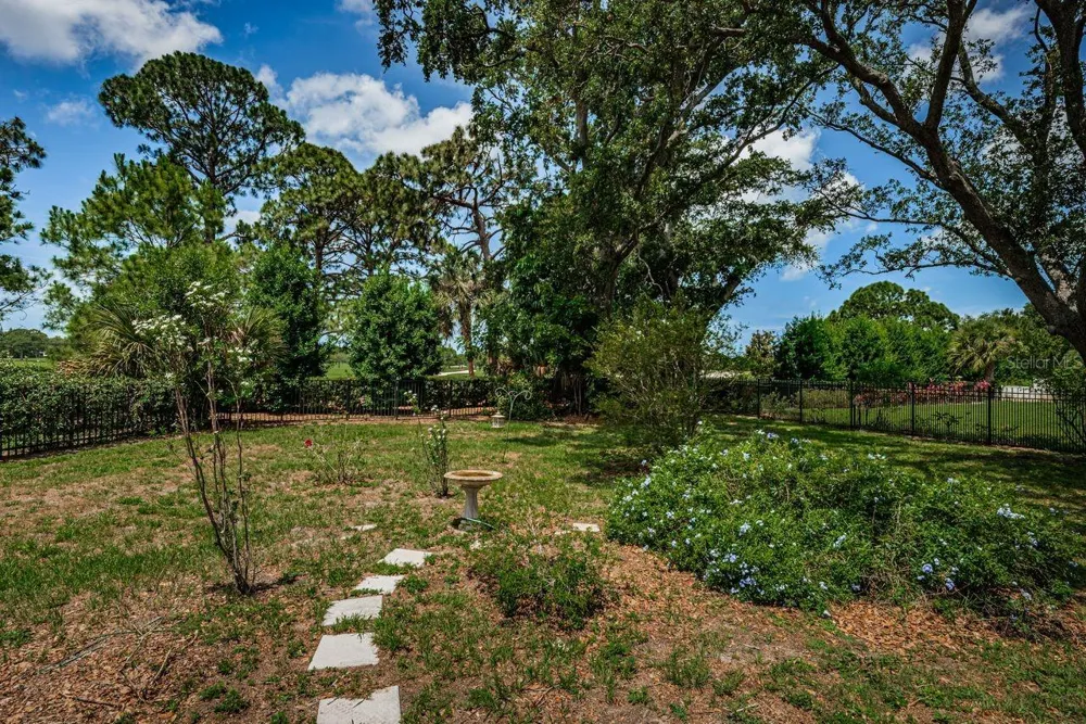 1704 CYPRESS AVENUE Belleair, FL 33756
