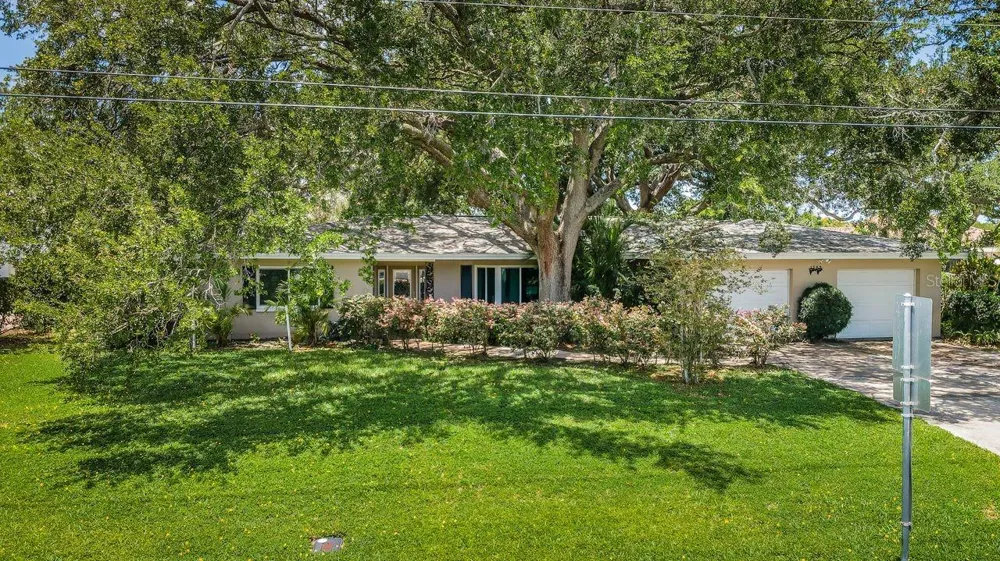 1704 CYPRESS AVENUE Belleair, FL 33756