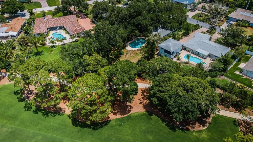 1704 CYPRESS AVENUE Belleair, FL 33756