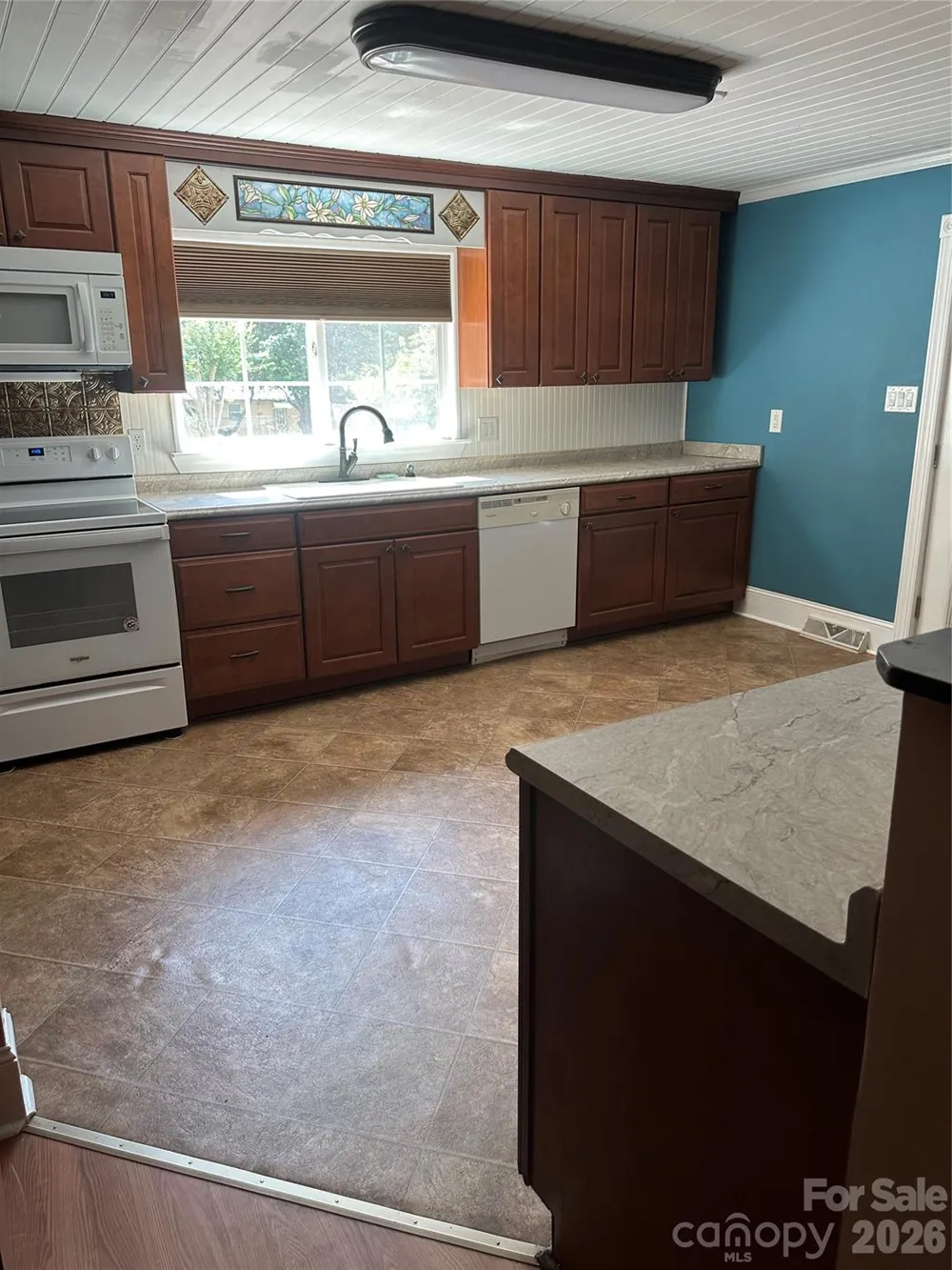1407 College Avenue Newton, NC 28658