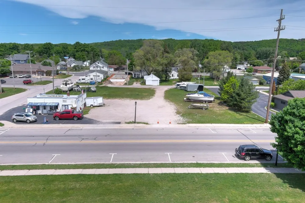 903 Main Street Crystal Lake Township, MI 49635