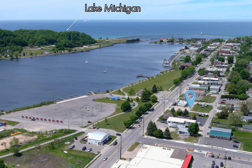 903 Main Street Crystal Lake Township, MI 49635