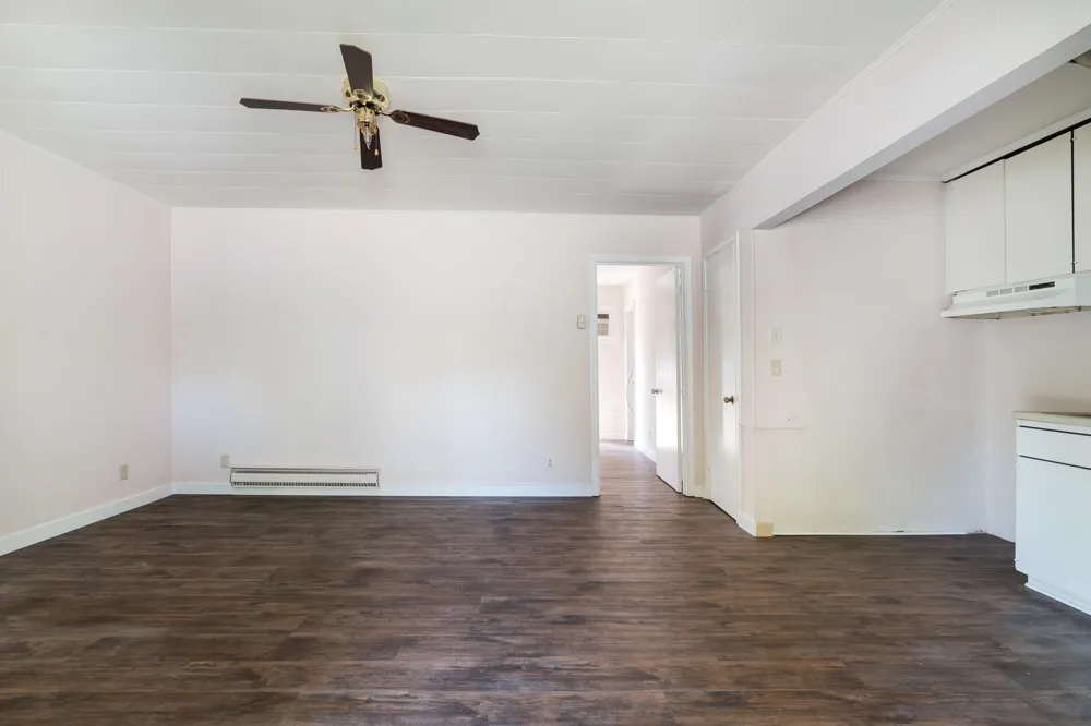 700 S Donoho Street #700, 702, 704, 706, 708 Clarksville, TX 75426