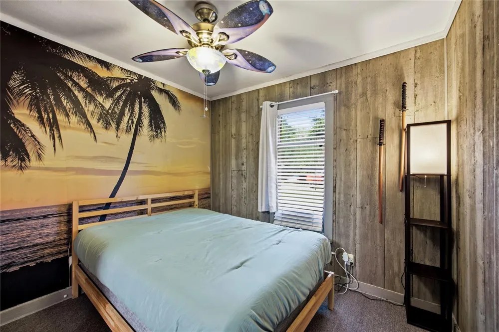1847 STATE ROAD 20 Hawthorne, FL 32640