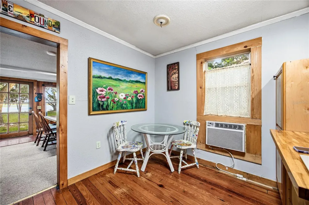 1847 STATE ROAD 20 Hawthorne, FL 32640