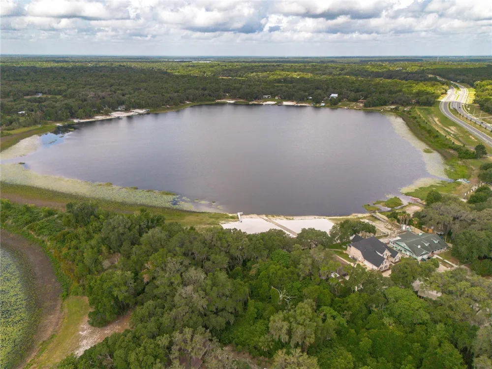 1847 STATE ROAD 20 Hawthorne, FL 32640