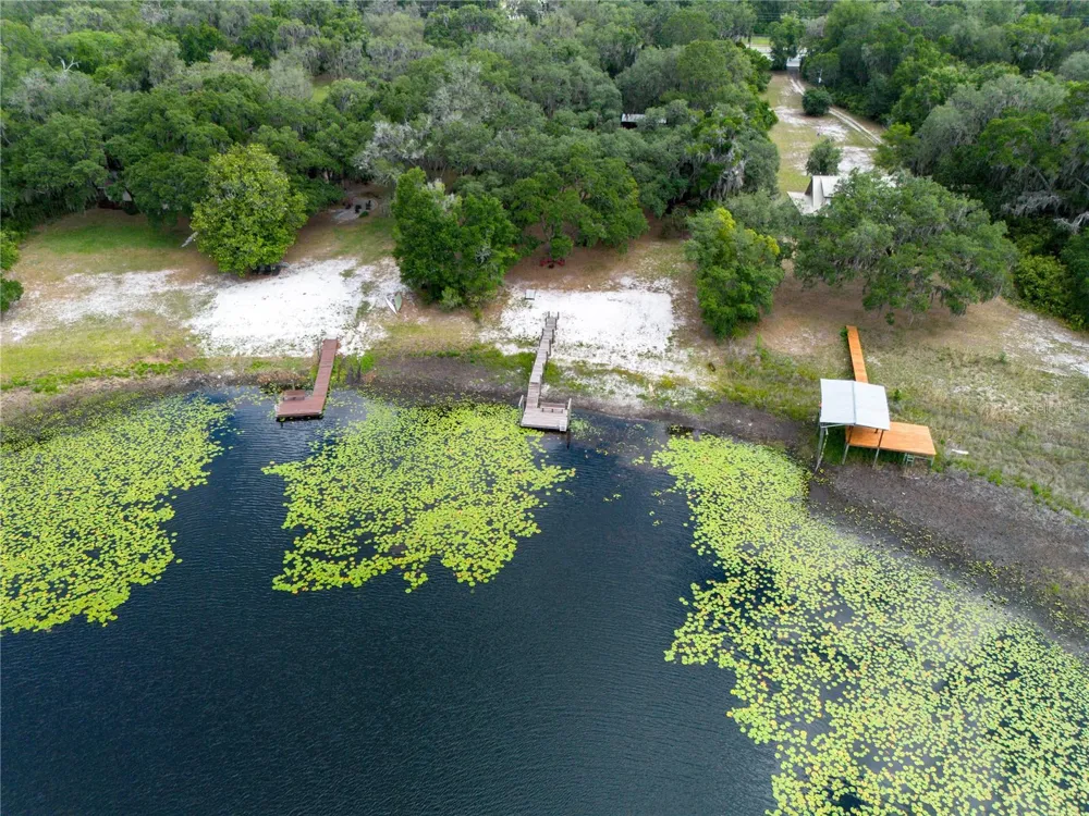 1847 STATE ROAD 20 Hawthorne, FL 32640