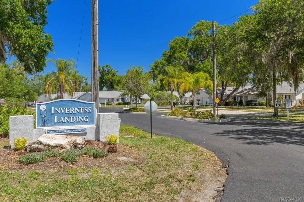 1304 SIESTA TERRACE #1304 Inverness, FL 34450